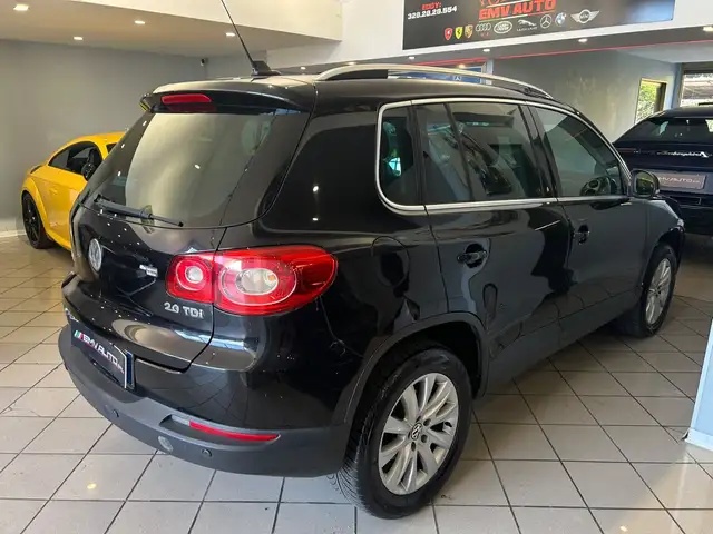 Volkswagen Tiguan view 14