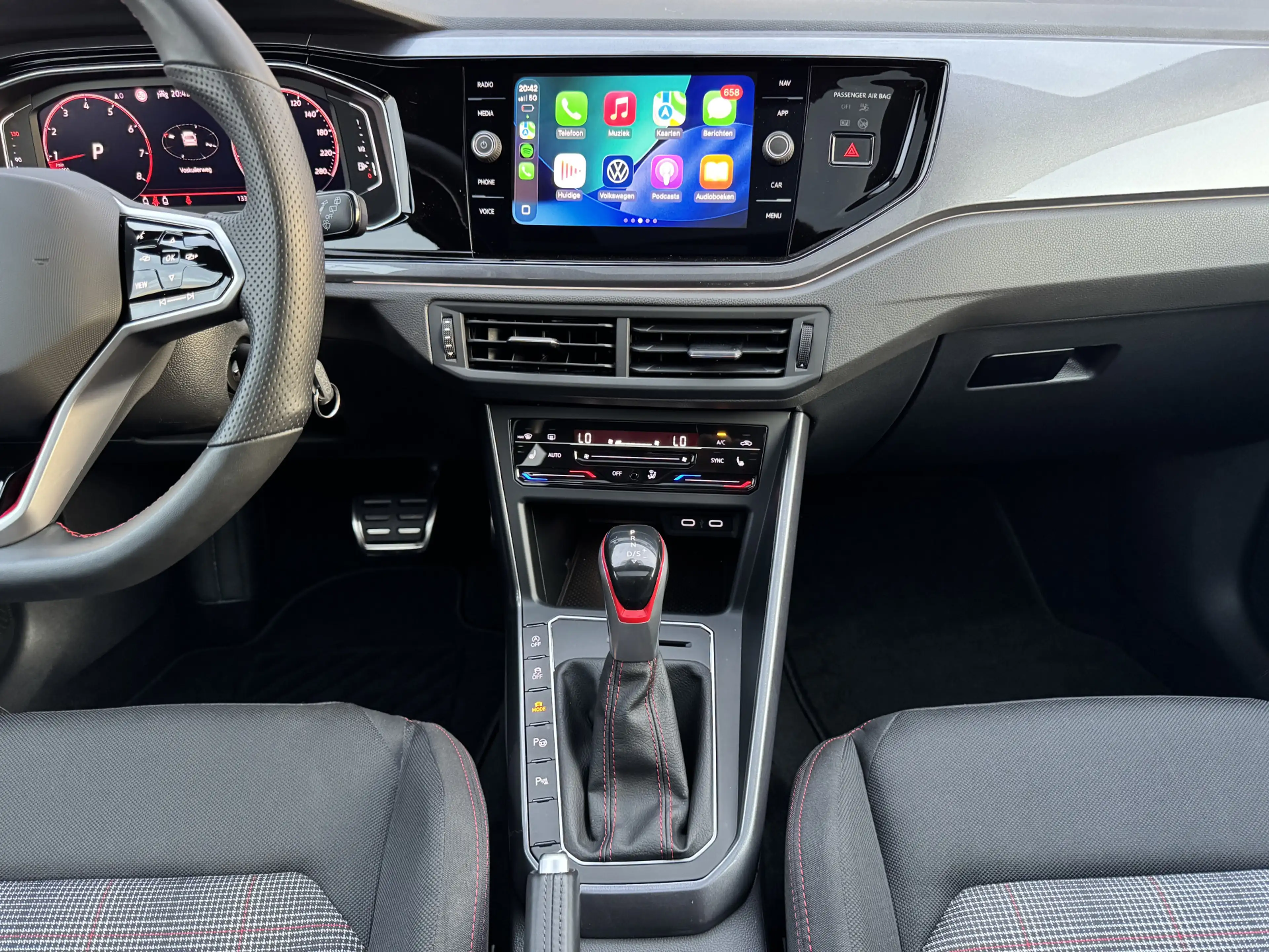 Volkswagen Polo GTI 2.0 TSI | Nieuwstaat! | LED IQ Matrix | Pano | Sto — photo 14