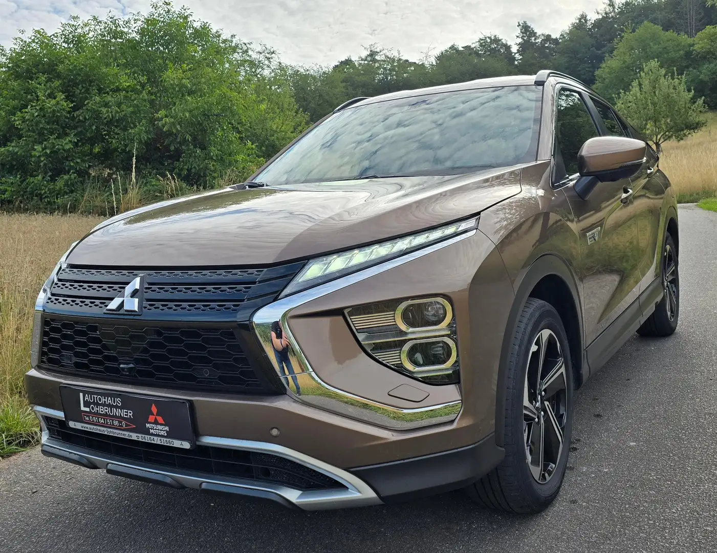 Mitsubishi Eclipse Cross Plug-In Hybrid 4WD "INTRO EDITION" inkl. AHK Maro - 1