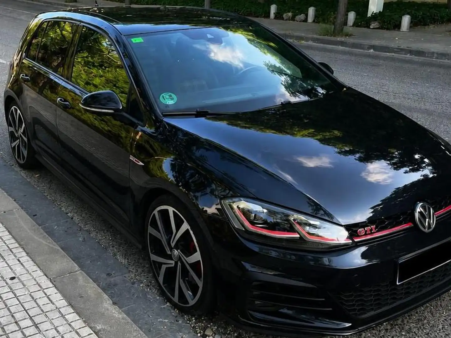 Volkswagen Golf GTI Golf 2.0 TSI GTI Performance DSG7 180kW GTI Perfor Negro - 2