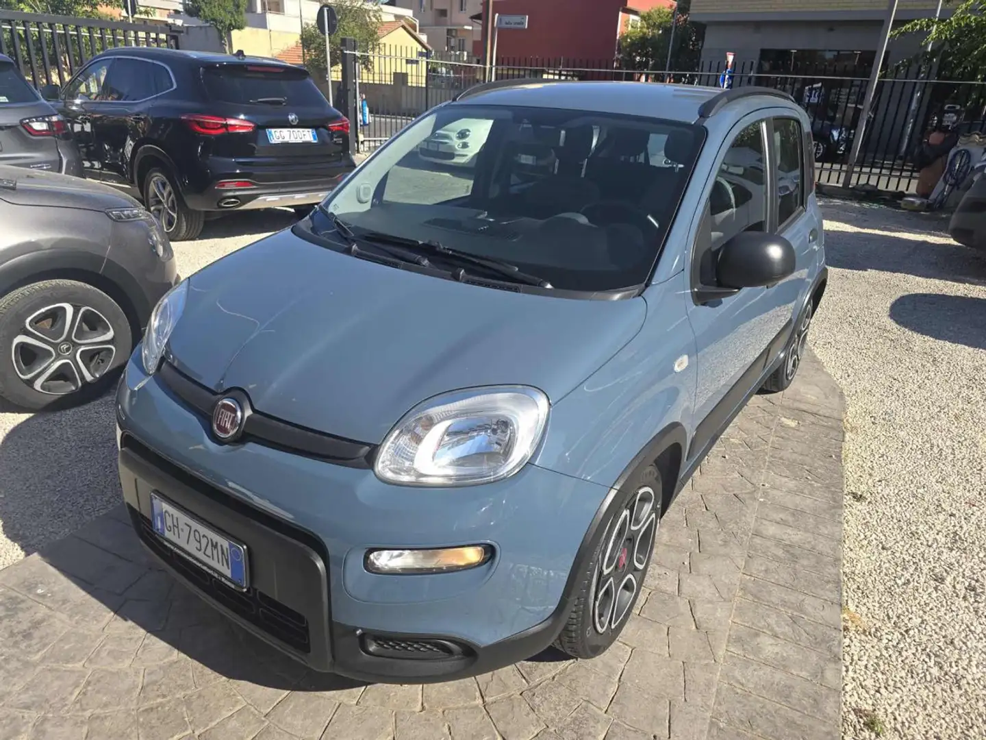 Fiat Panda 1.0 FireFly S&S Hybrid NO OBBLIGO DI FINANZ !!!! Blau - 2