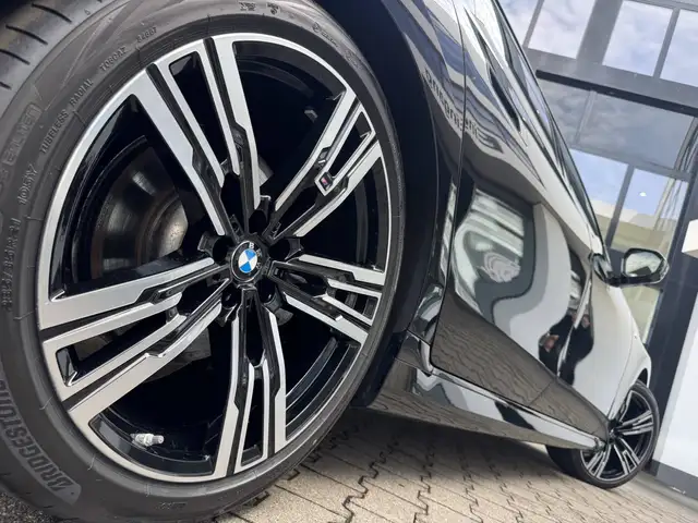 BMW M view 4