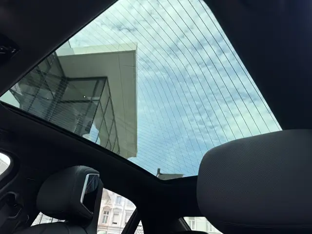 BMW M view 11