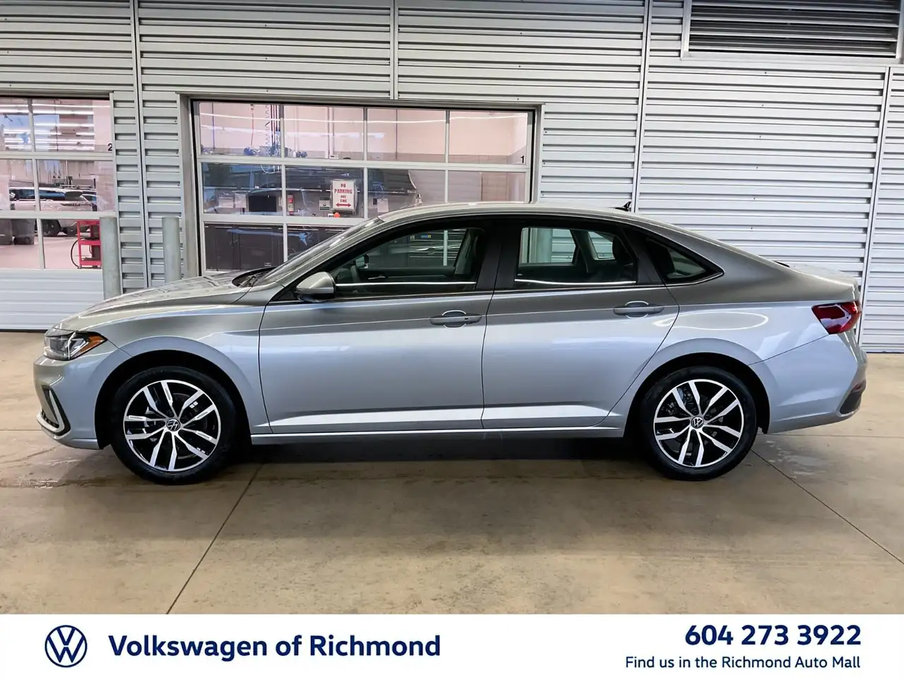 Volkswagen Jetta снимка Volkswagen Jetta