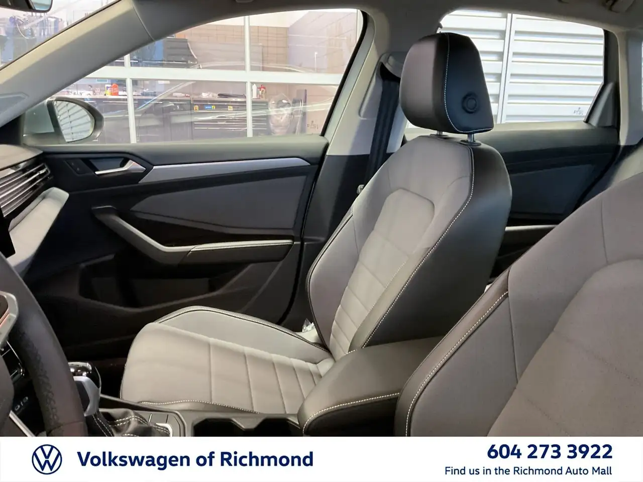 Volkswagen Jetta снимка Volkswagen Jetta