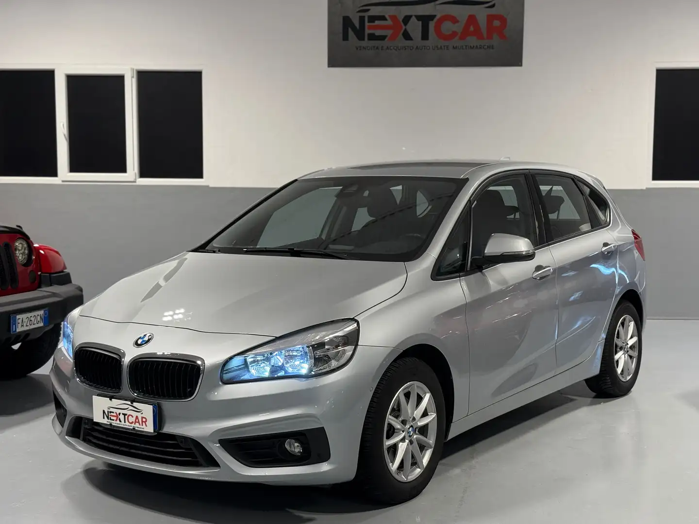 BMW 218 d Active Tourer AUTO! 85.000KM! TAGLIANDI BMW! Argento - 1