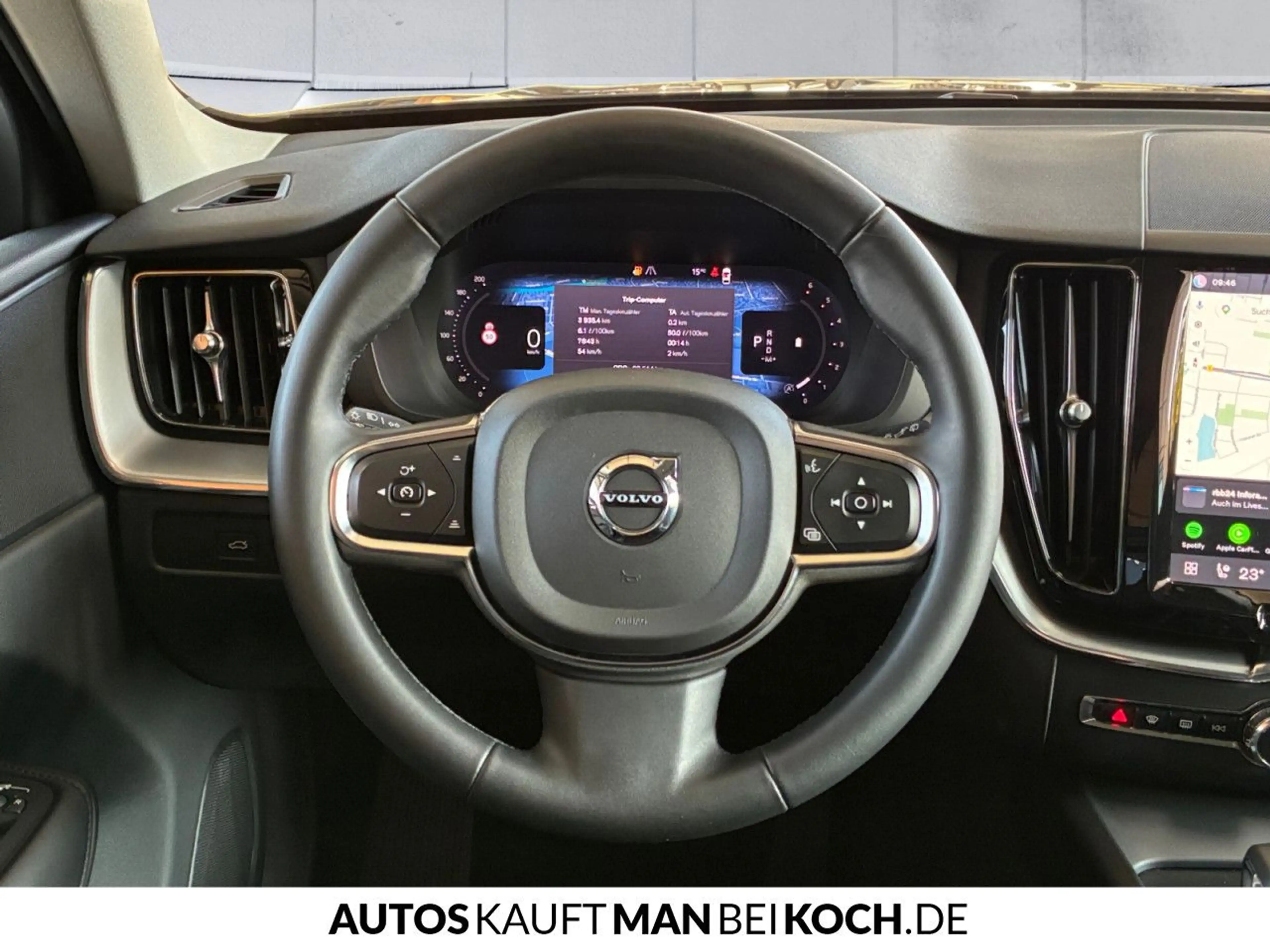 Volvo XC60 B4 D AWD Core ACC BLIS 4xSHZ LHZ — photo 9