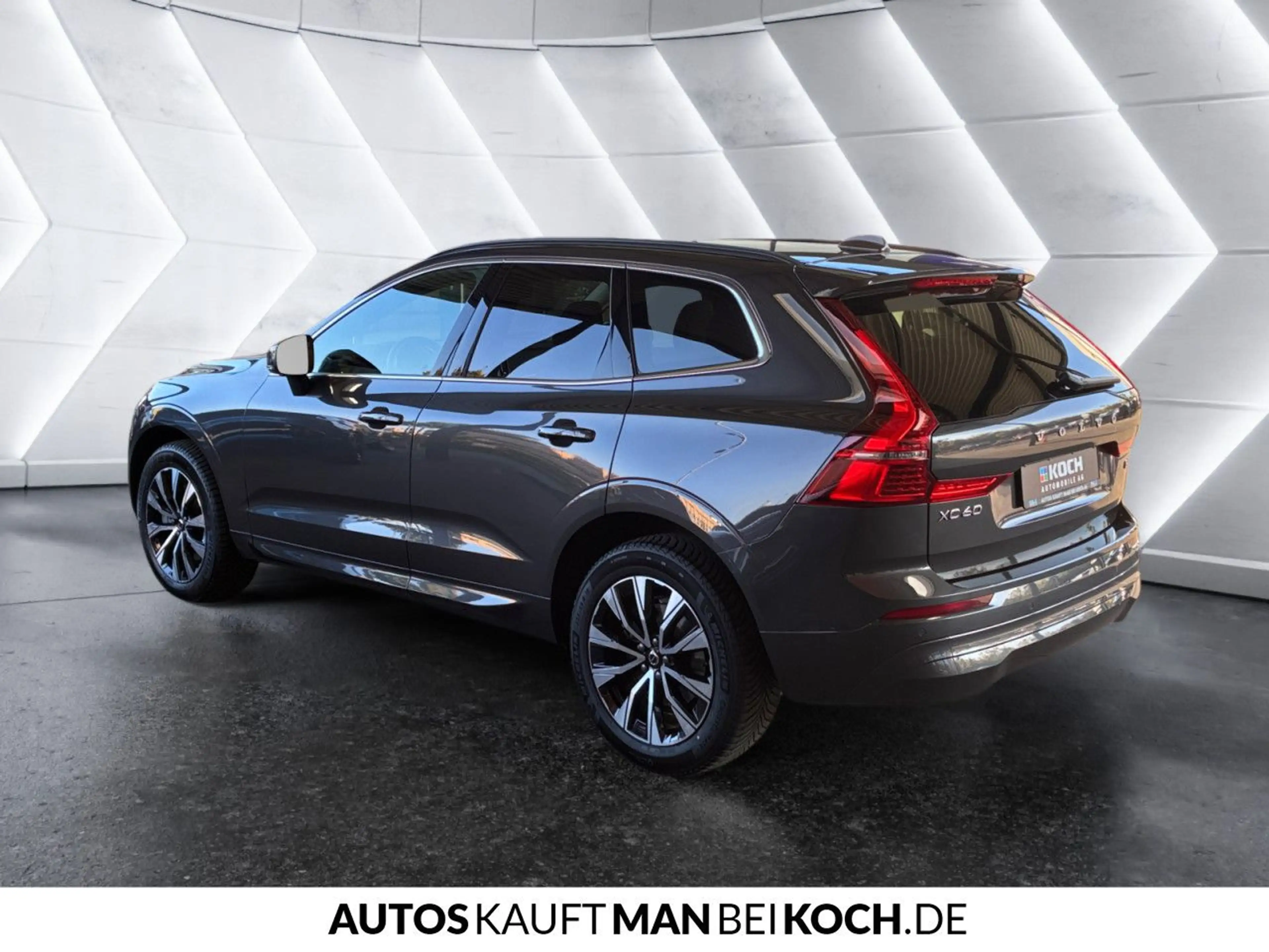 Volvo XC60 B4 D AWD Core ACC BLIS 4xSHZ LHZ — photo 3