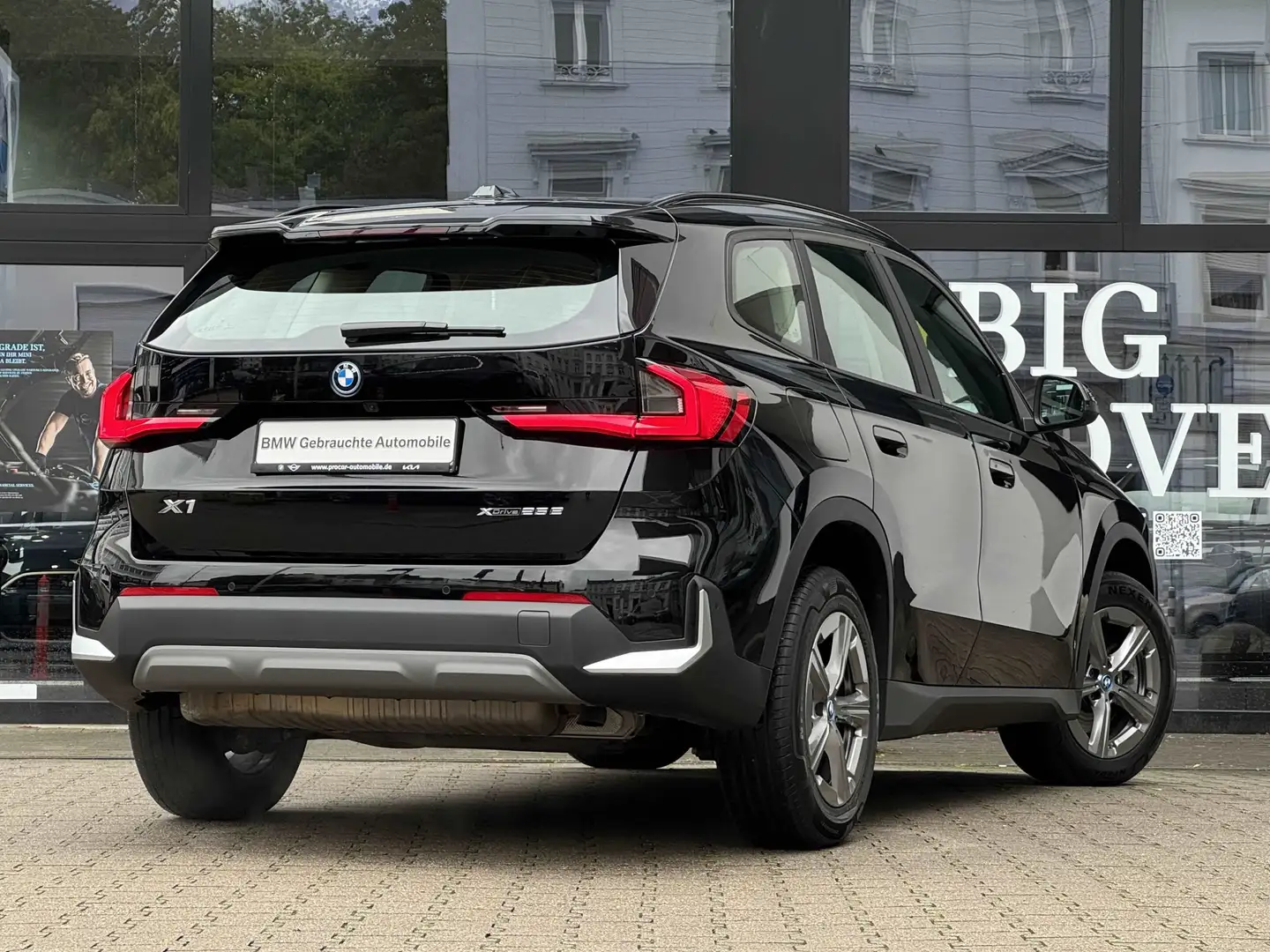 BMW X1 xDrive25e AdapLED Navi PA RFK DAB Tempomat Schwarz - 2