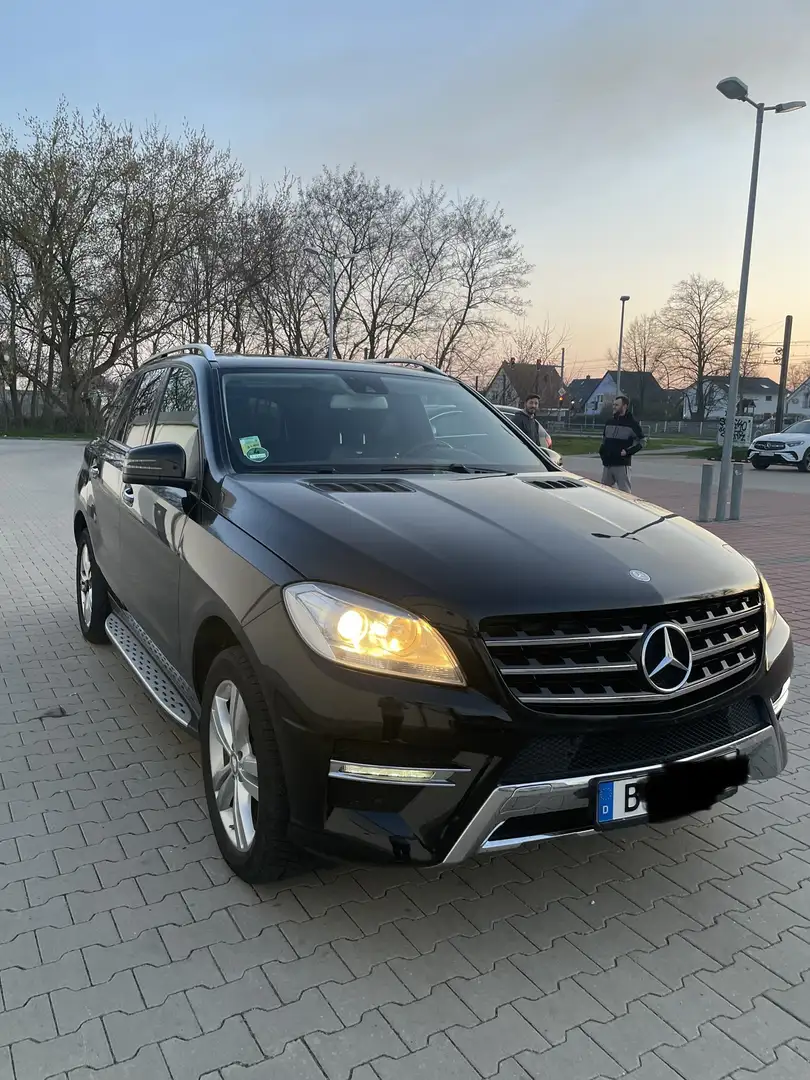 Mercedes-Benz ML 350 ML 350 BlueEfficiency DESIGNO LEDER Negro - 1
