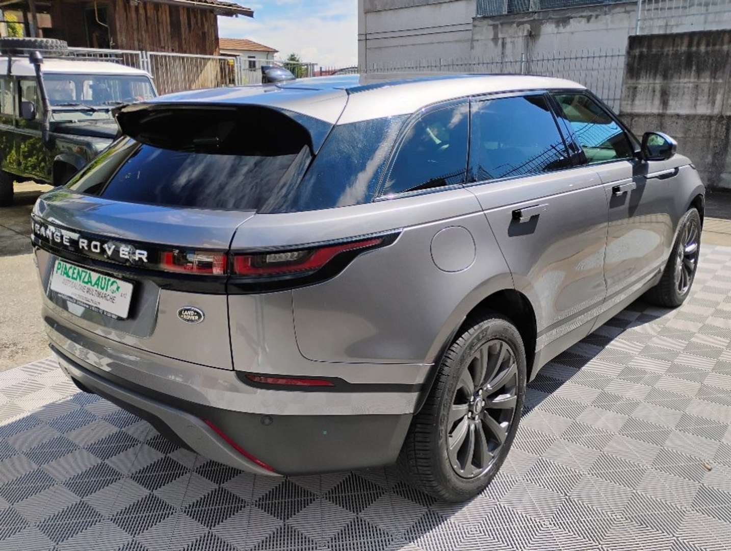 Land Rover Range Rover Velar D204 R-Dynamic SE -  - Joinsteer - #3