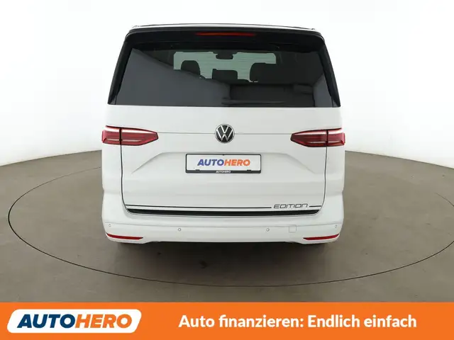 Volkswagen Multivan view 5