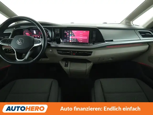 Volkswagen Multivan view 12