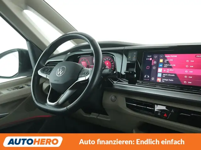 Volkswagen Multivan view 13