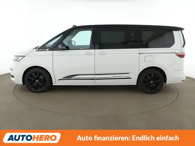 Volkswagen Multivan view 3