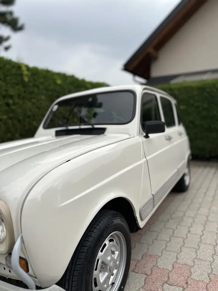 Renault R 4 GTL, foto 1