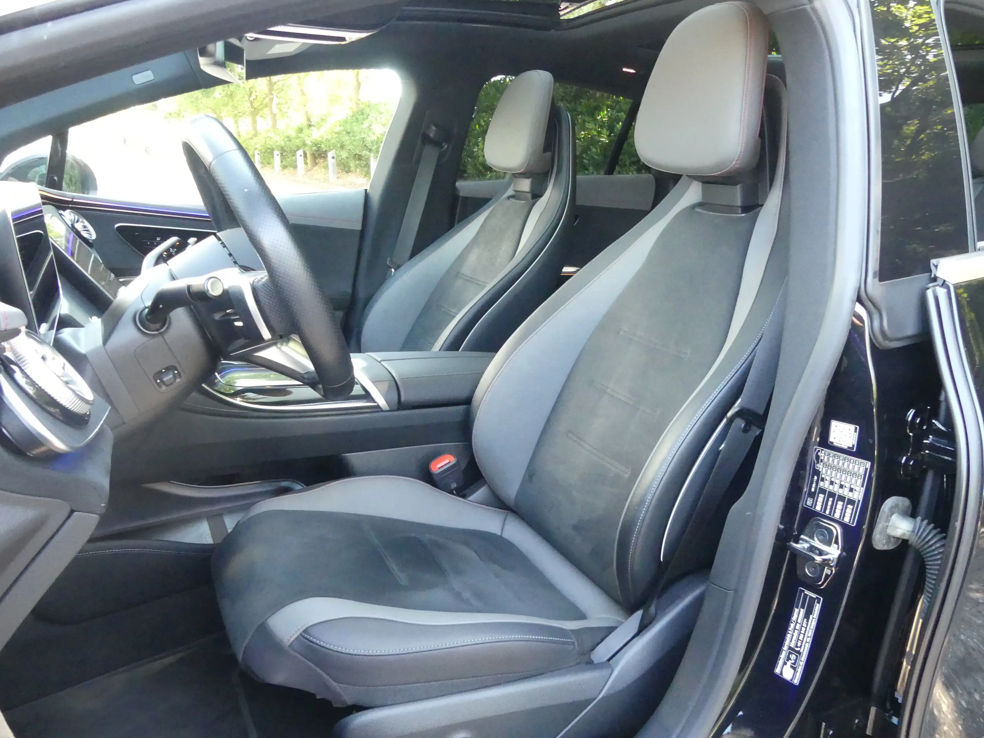 Mercedes-Benz EQE 350 350+ AMG Line 91 kWh | PANORAMADAK | ELEKTRISCHE S — photo 6