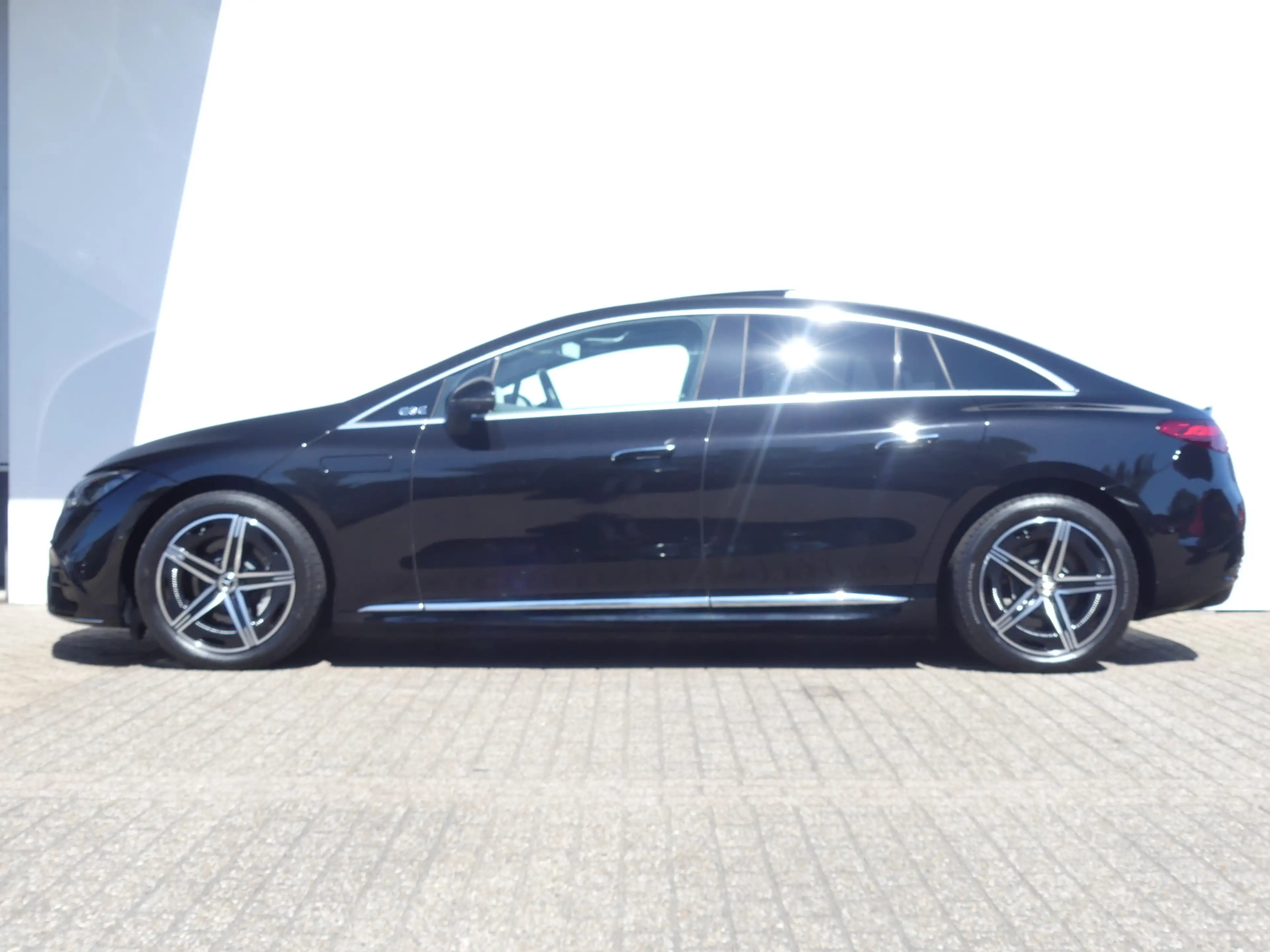 Mercedes-Benz EQE 350 350+ AMG Line 91 kWh | PANORAMADAK | ELEKTRISCHE S — photo 2