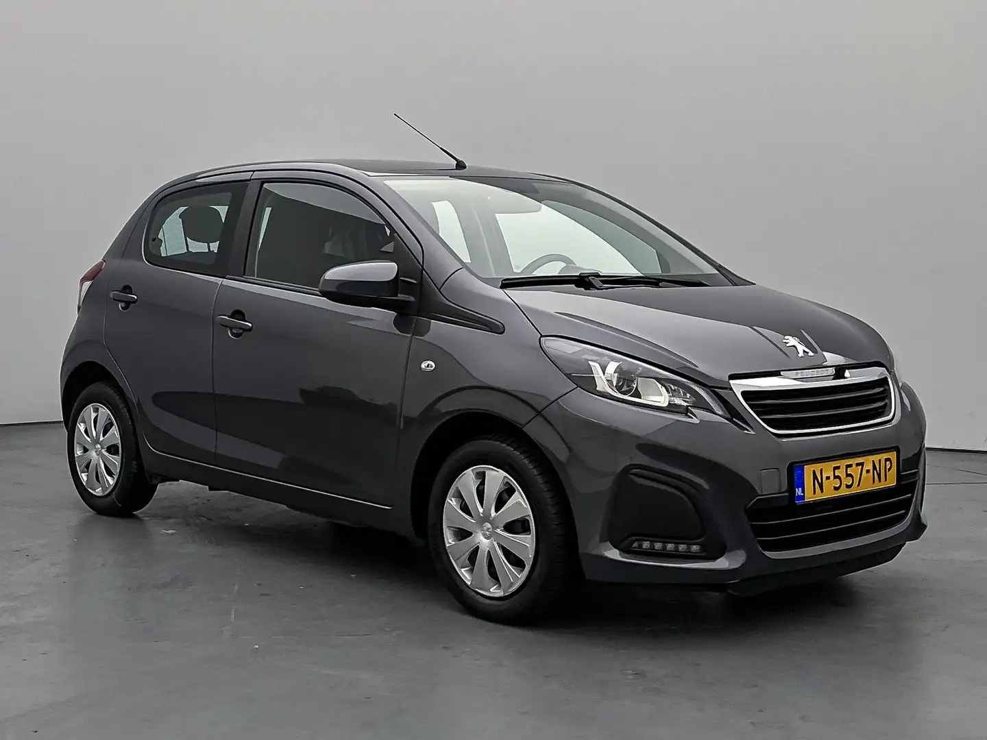 Peugeot 108 Active 72 pk | Airco | Bluetooth | DAB Ontvanger | Gris - 2