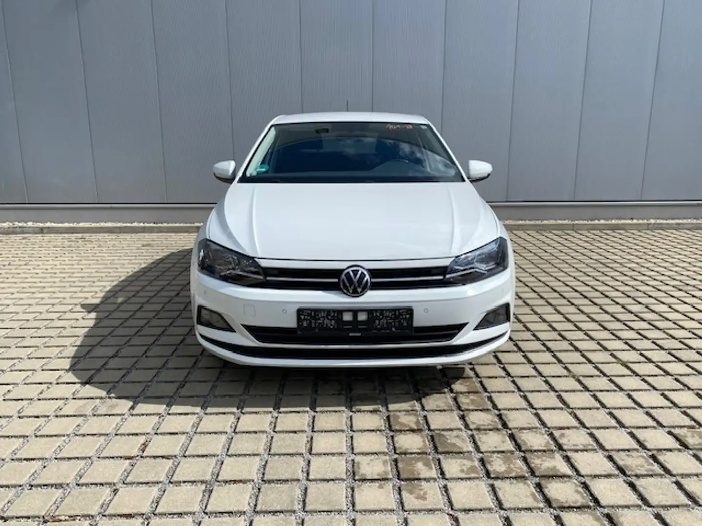 Volkswagen Polo 1.0 TSI (95 PS) Active ACC/NAVI/ALU/PDC/CLIMATRON Weiß - 2