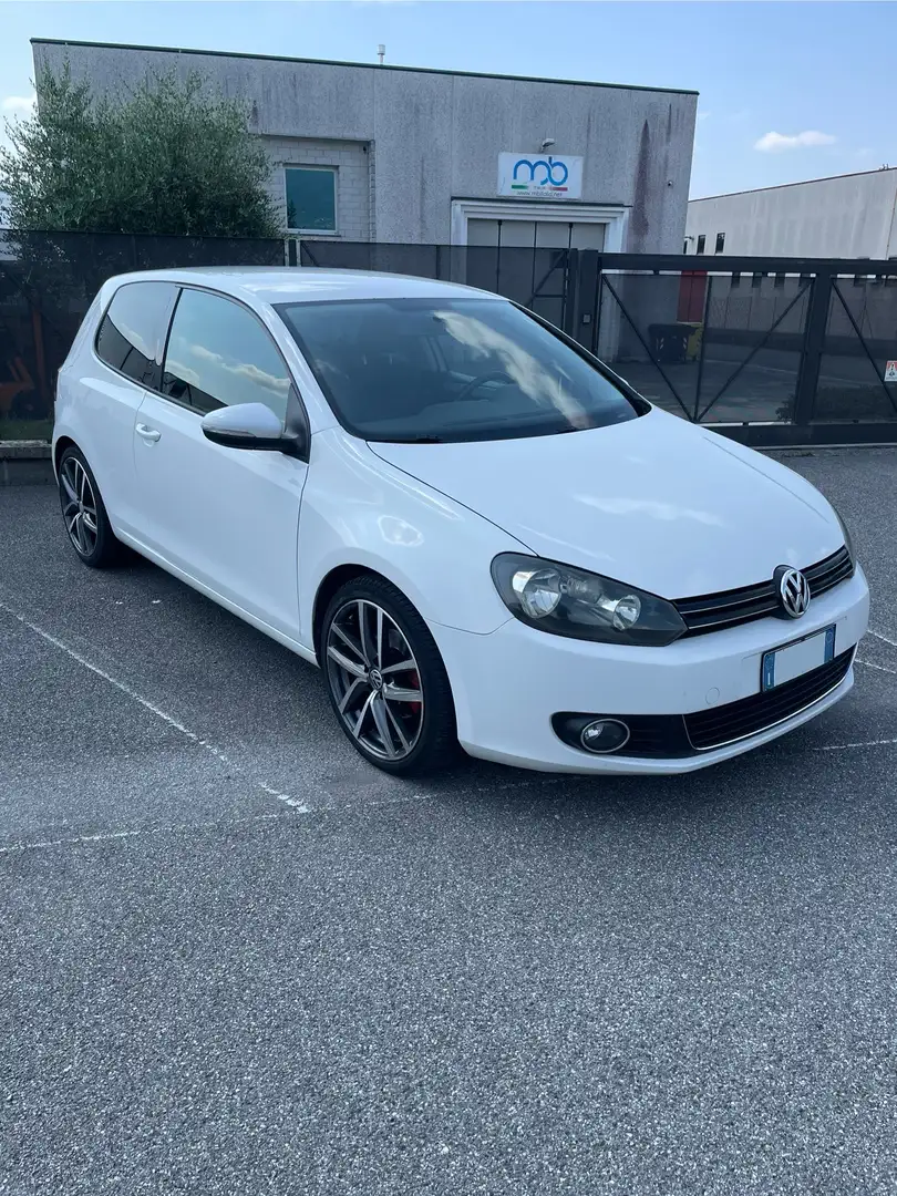 Volkswagen Golf 3p 2.0 tdi Highline 140cv - 1