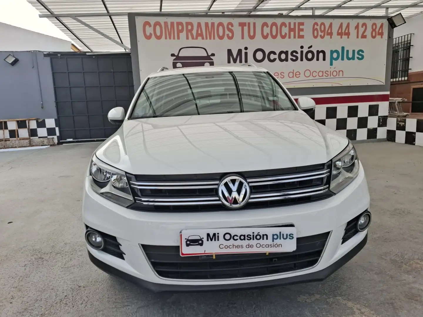 Volkswagen Tiguan 2.0TDI BMT Sport 4M DSG 140 Blanco - 1