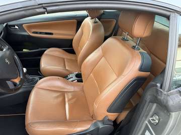 207 CC CC 120 VTi Platinum