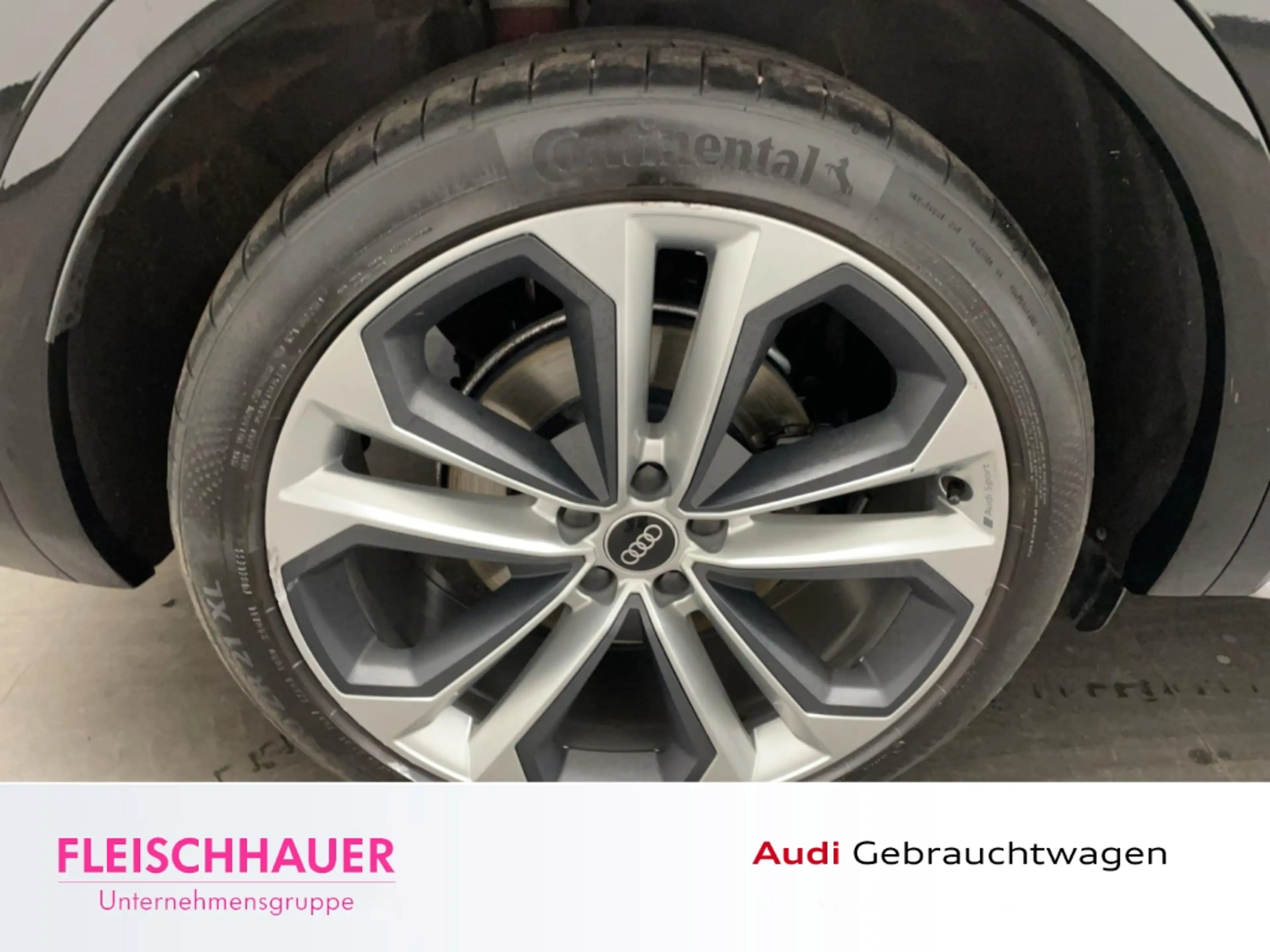 Audi SQ5 3,0 TDI V6 ACC DAB Navi Tel.-Vorb. AHK LED 360 Kam — photo 8