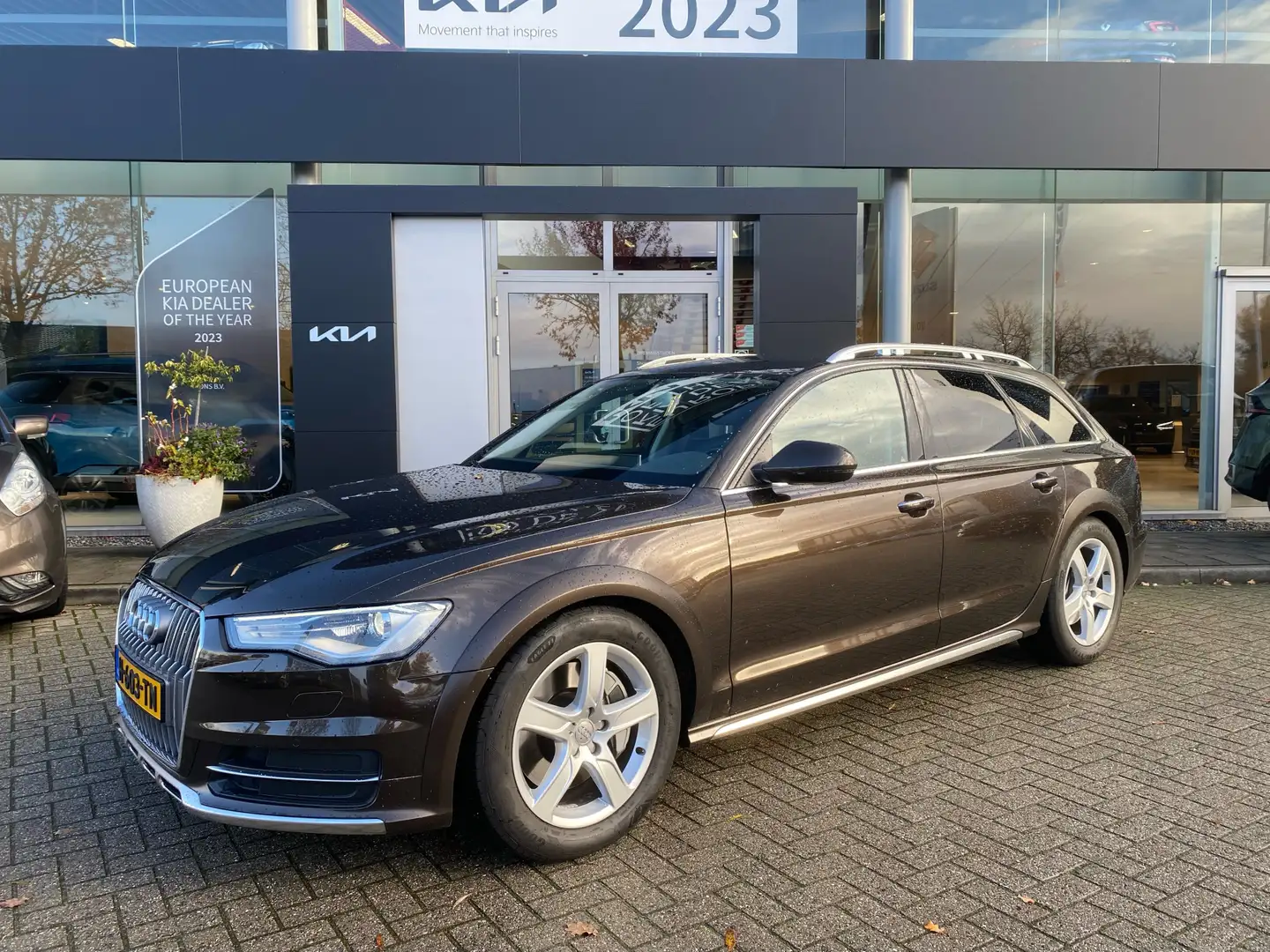 Audi A6 allroad quattro 3.0 TFSI Premium Edition | Leder | Stoelve Bruin - 1