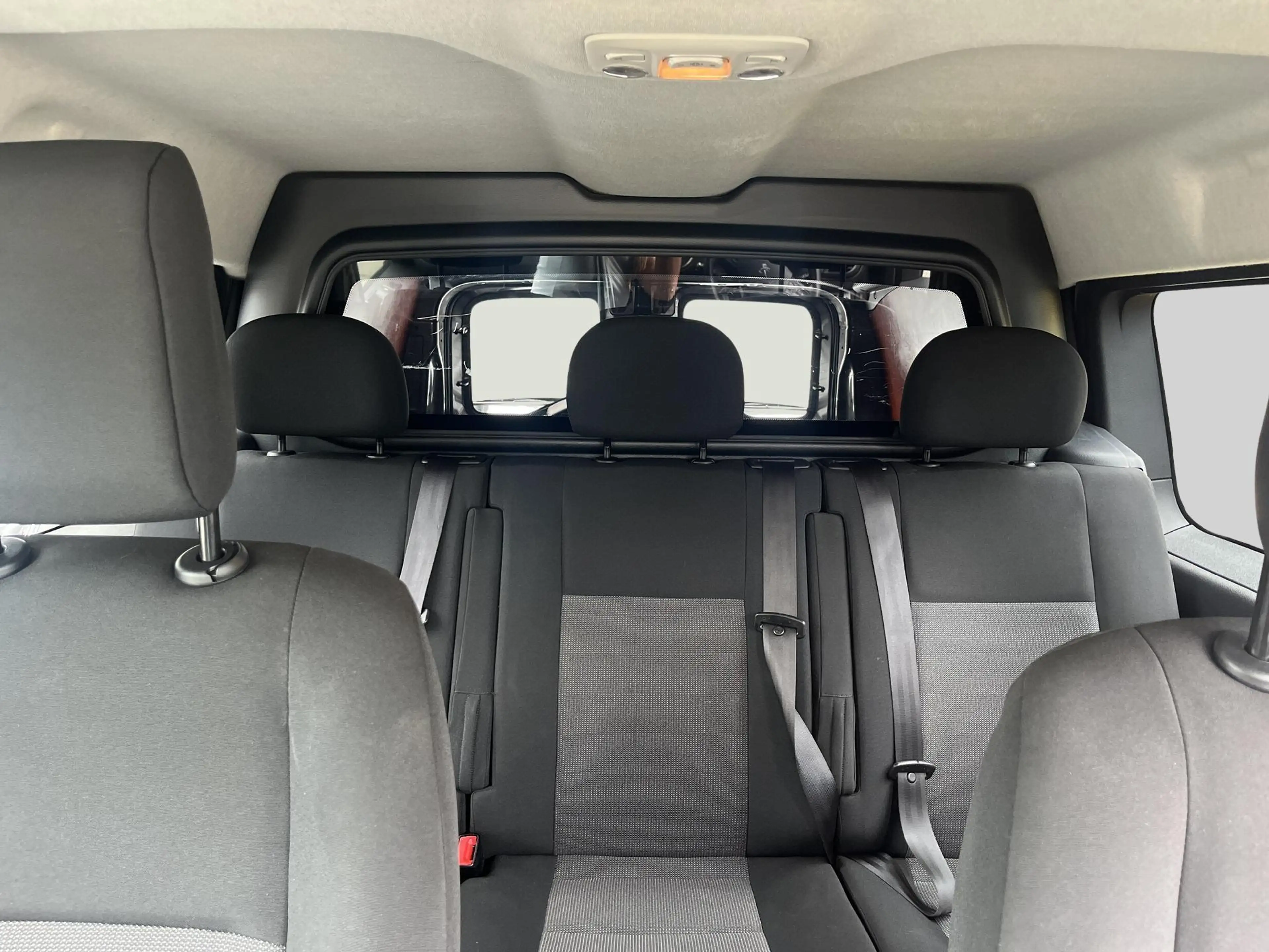 Peugeot Expert Long Premium L3 - 5 Zit - Trekhaak — photo 15