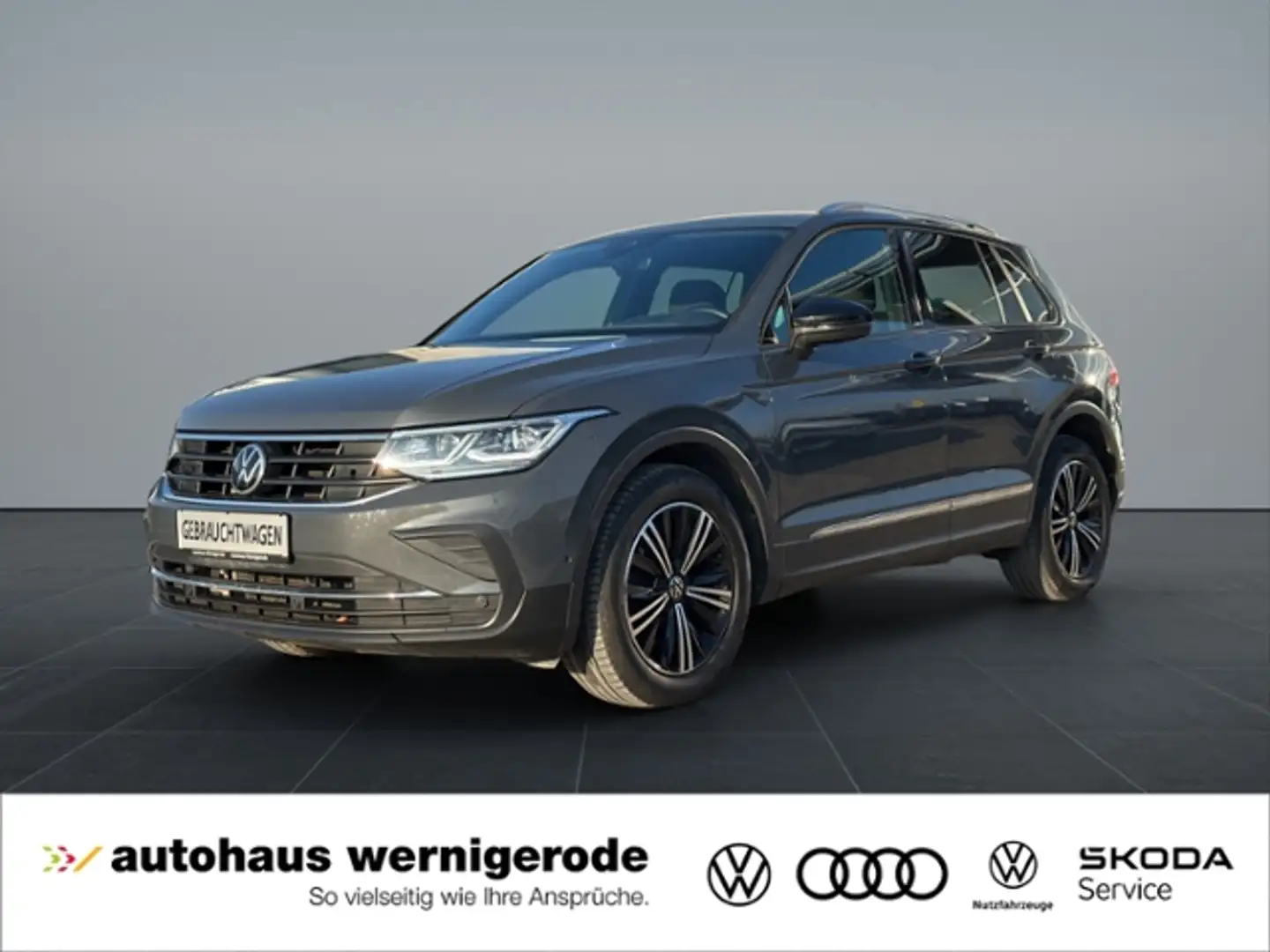Volkswagen Tiguan Active 2.0TDI DSG *AHK*Rear View*Matrix-LED* Grau - 1
