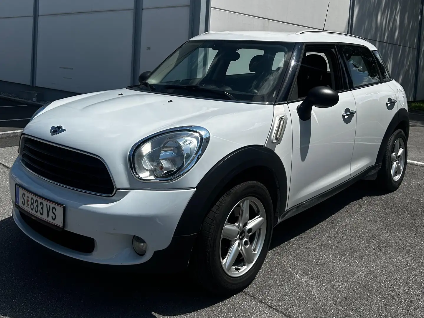 MINI Cooper Countryman MINI Countryman COOPER 1,6 COOPER Weiß - 2
