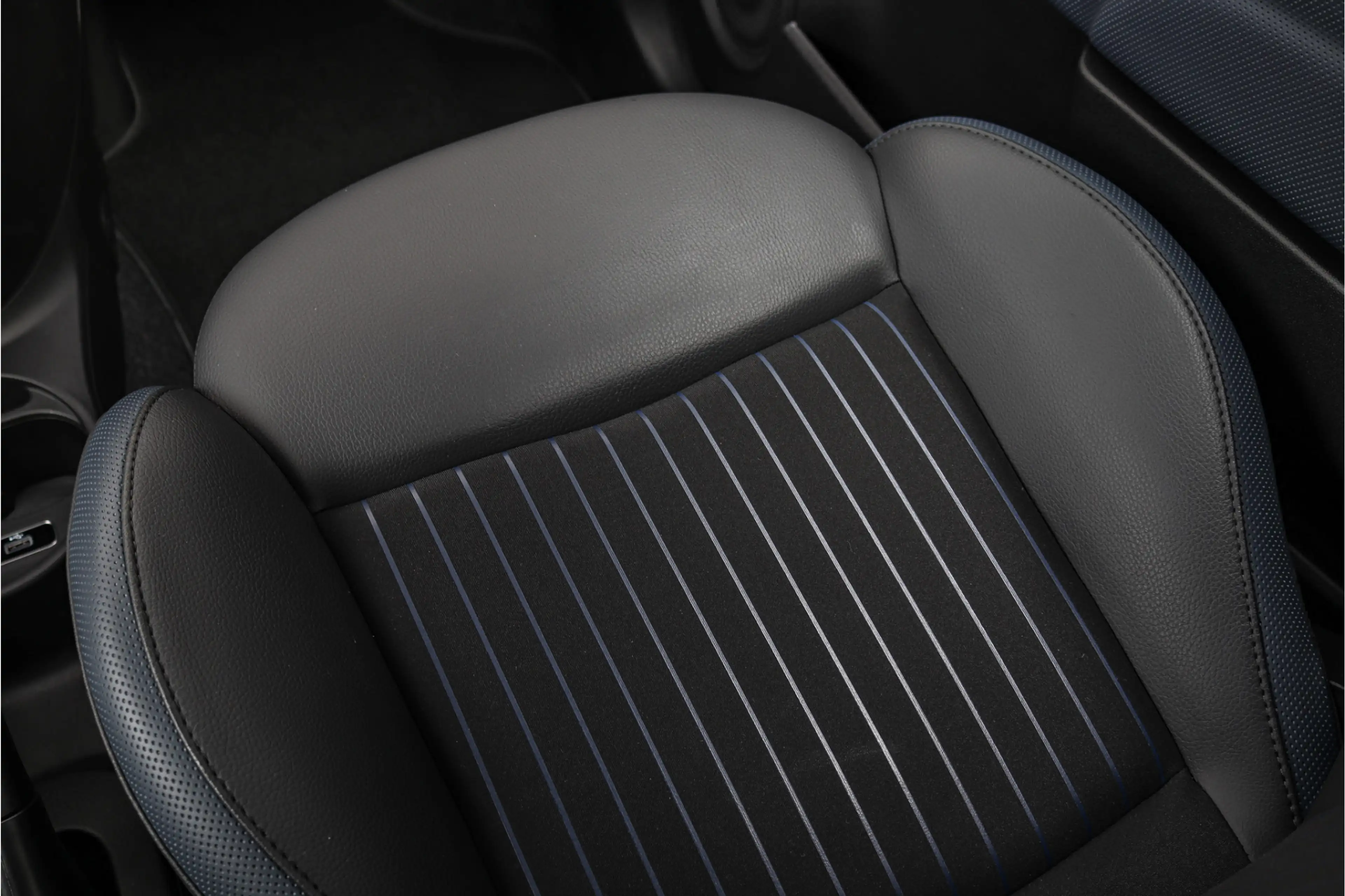 Fiat 500C 1.2 Rockstar Carplay Climate Leder Garantie — photo 20