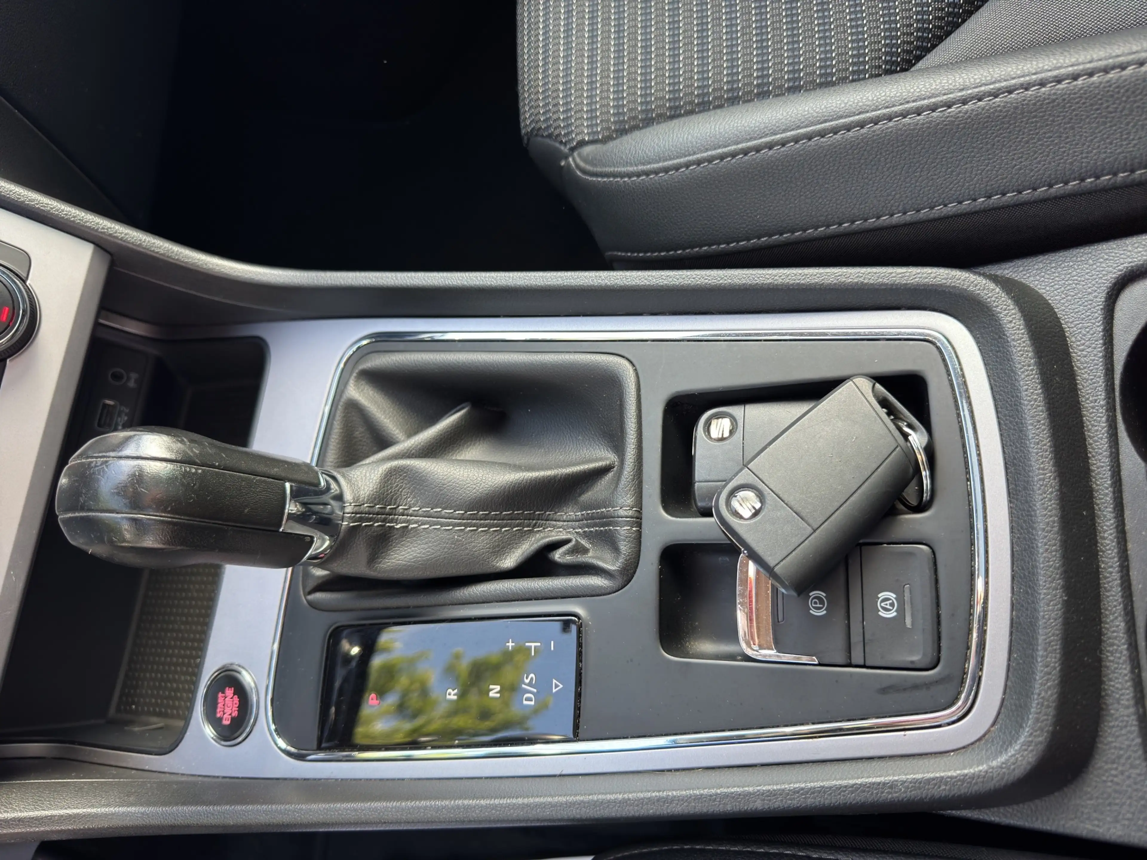 SEAT Leon Xcellence — photo 15
