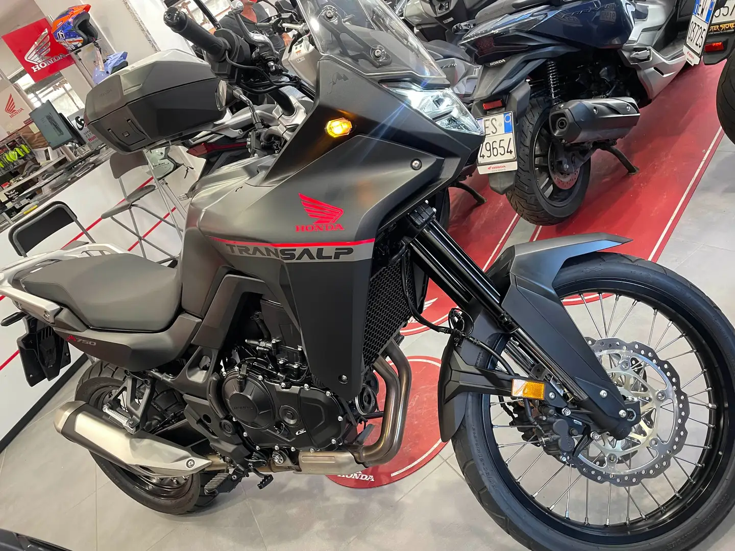 Honda XL 750 Transalp Nero - 2