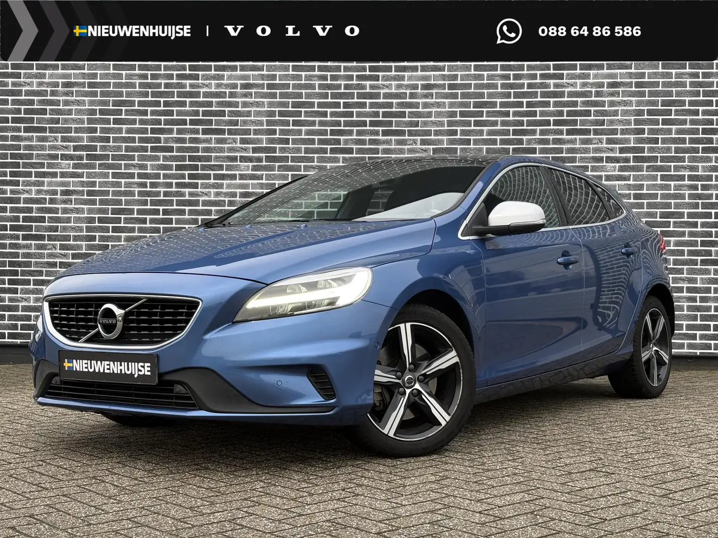 Volvo V40 2.0 T4 Business Sport | Trekhaak | Panoramadak | L Blauw - 1