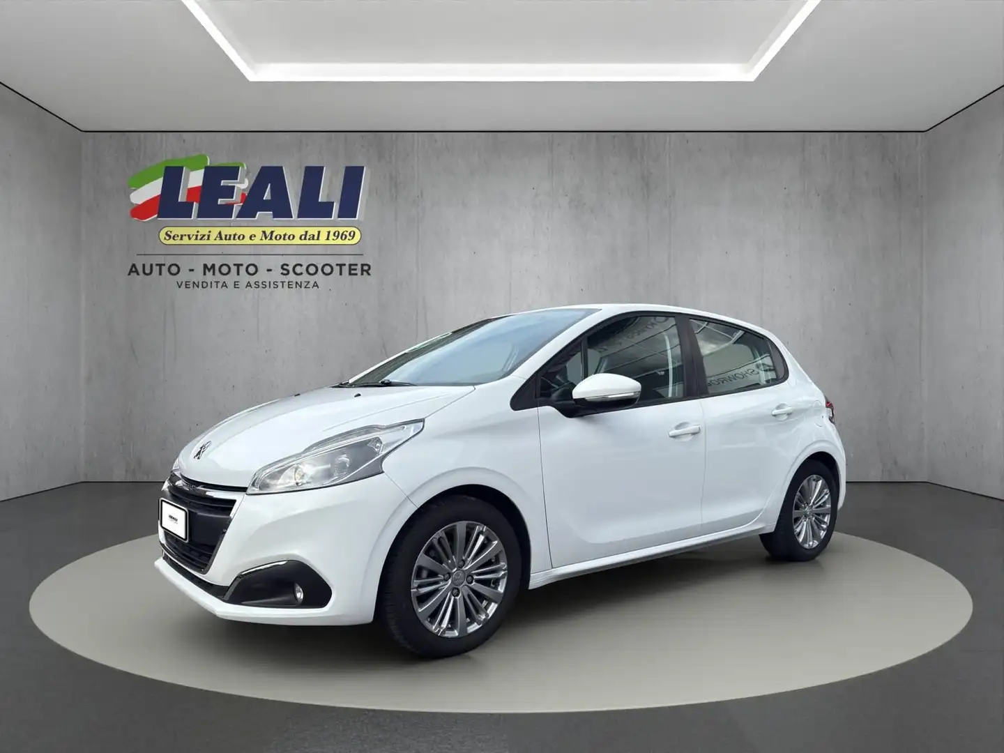 Peugeot 208 208 5p 1.2 PTech 82cv  Active Blanc - 1