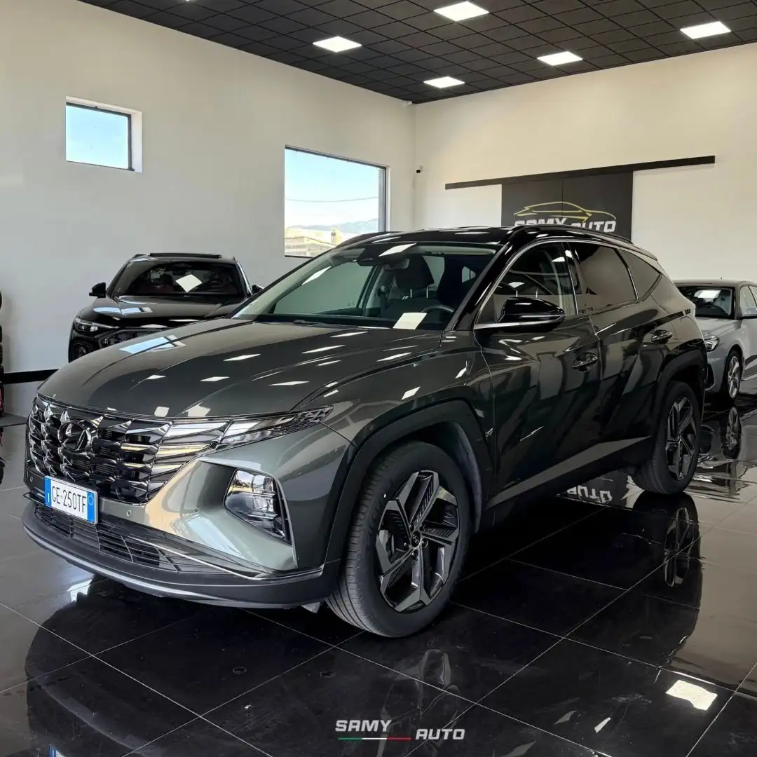 Hyundai TUCSON 1.6 hev Exellence Lounge Pack 2wd auto Gris - 2