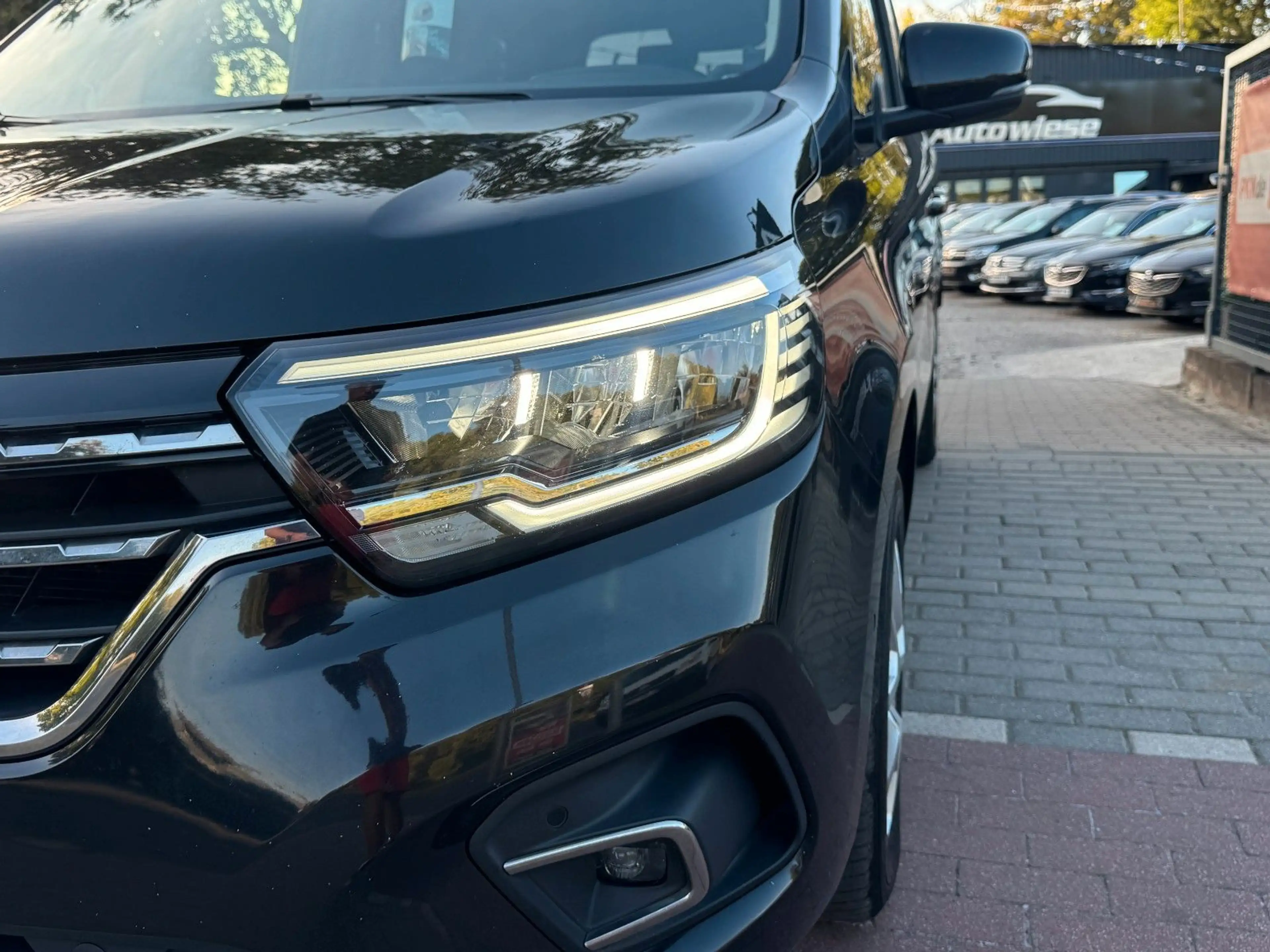 Renault Kangoo III Edition One*LED*NAVI*PDC*KAMERA* — photo 11