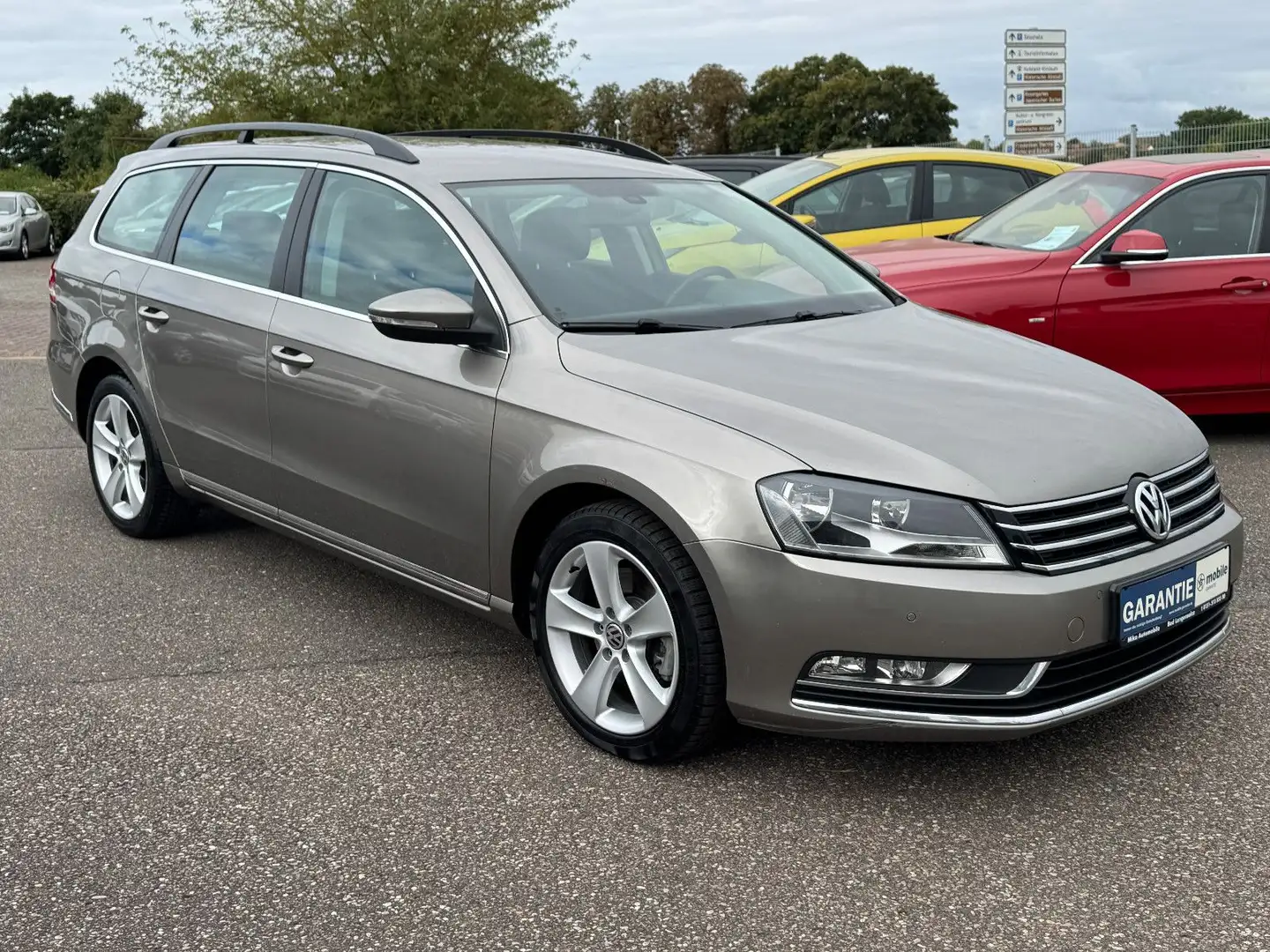 Volkswagen Passat Variant Comfortline TÜV/HU/NEU Marrone - 2