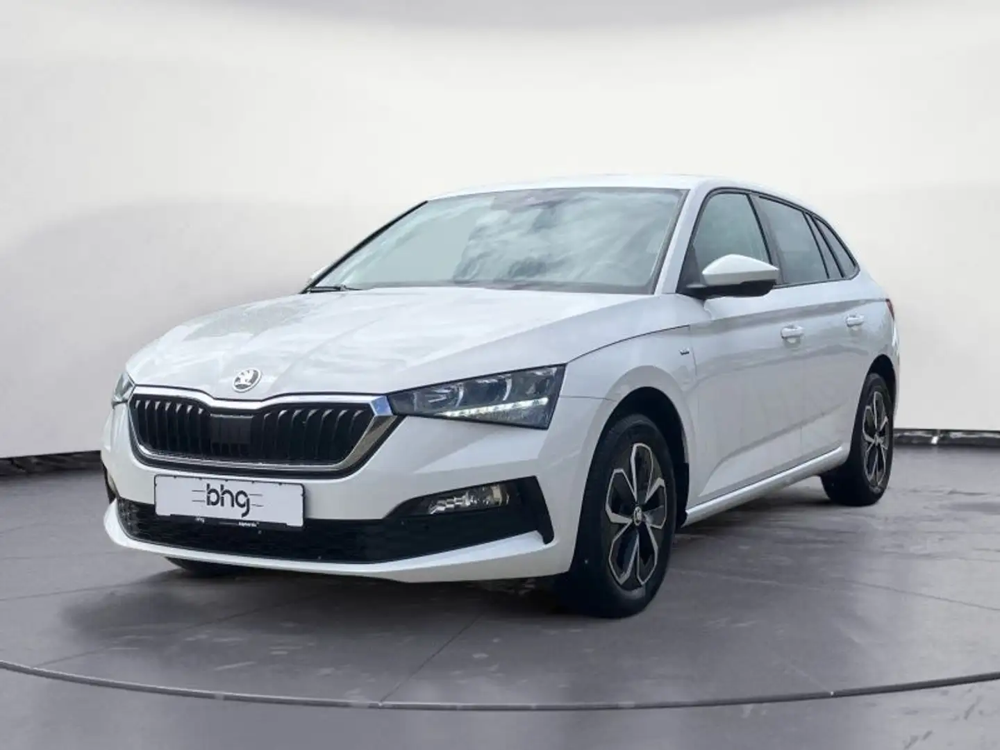 Skoda Scala 1.0 TGI G-TEC Drive 125 Weiß - 2
