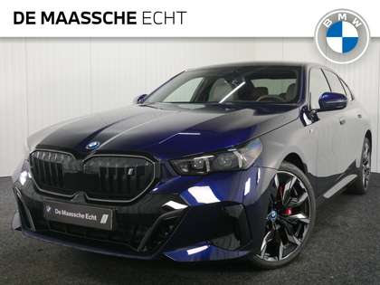 BMW i5 eDrive40 High Executive M Sport 84 kWh / Panoramad