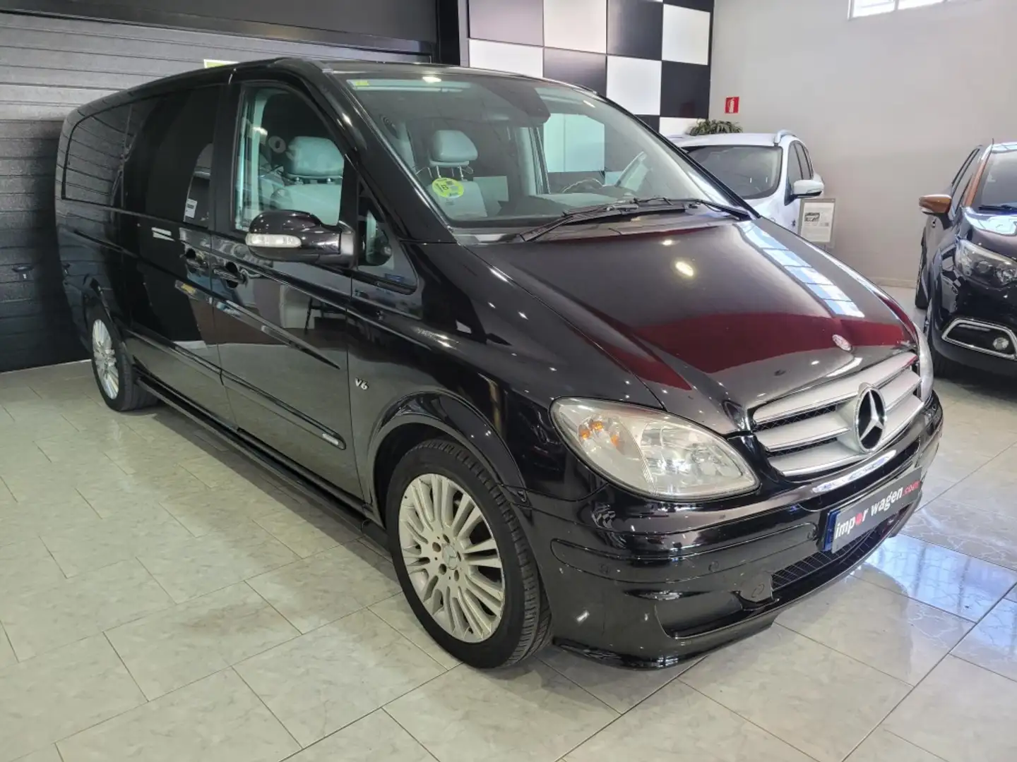 Mercedes-Benz Viano 3.0CDI Trend Larga Aut. Negro - 2