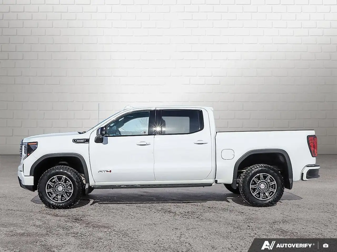 GMC Sierra 1500 photo GMC Sierra 1500