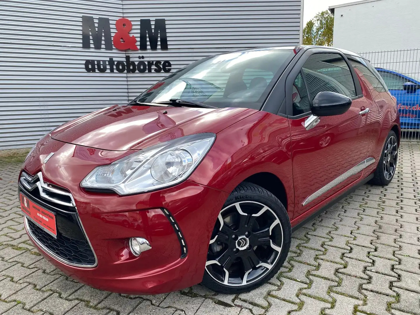 Citroen DS3 SportChic Leder/Klimaauto/Sitzheizung/PDC Schwarz - 1