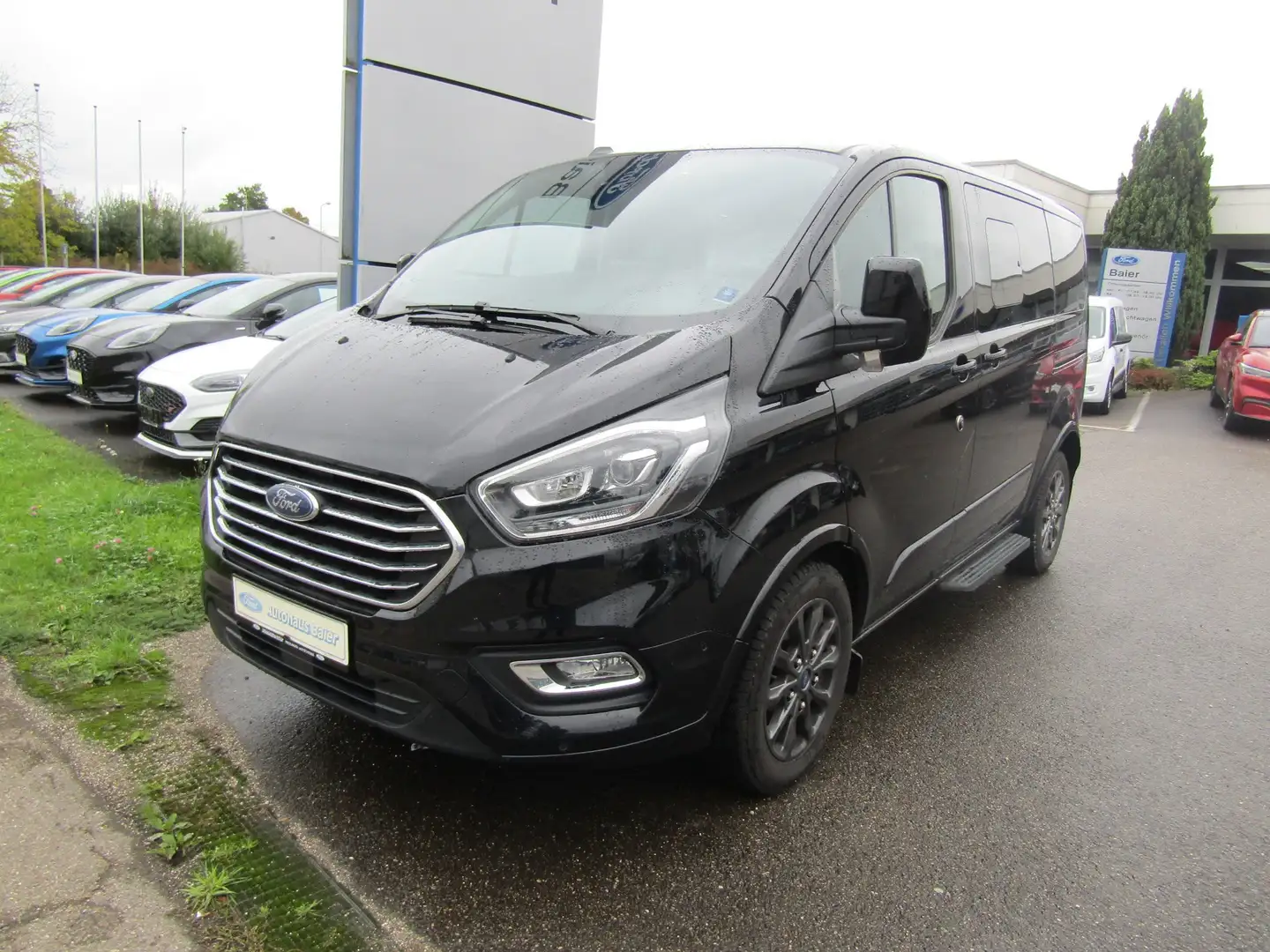 Ford Tourneo Custom Titanium X - Automatik/AHK/ACC/Kamera/Navi Noir - 2