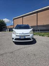 7 posti Automatico 2.0 ok neopatentati 174.000 km