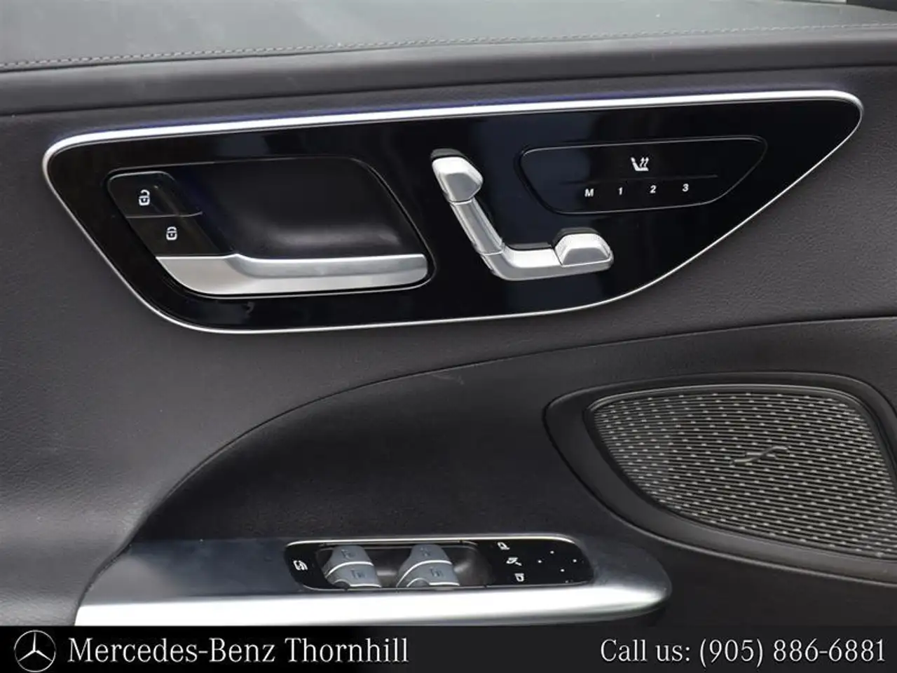 Mercedes-Benz C-Class photo Mercedes-Benz C-Class