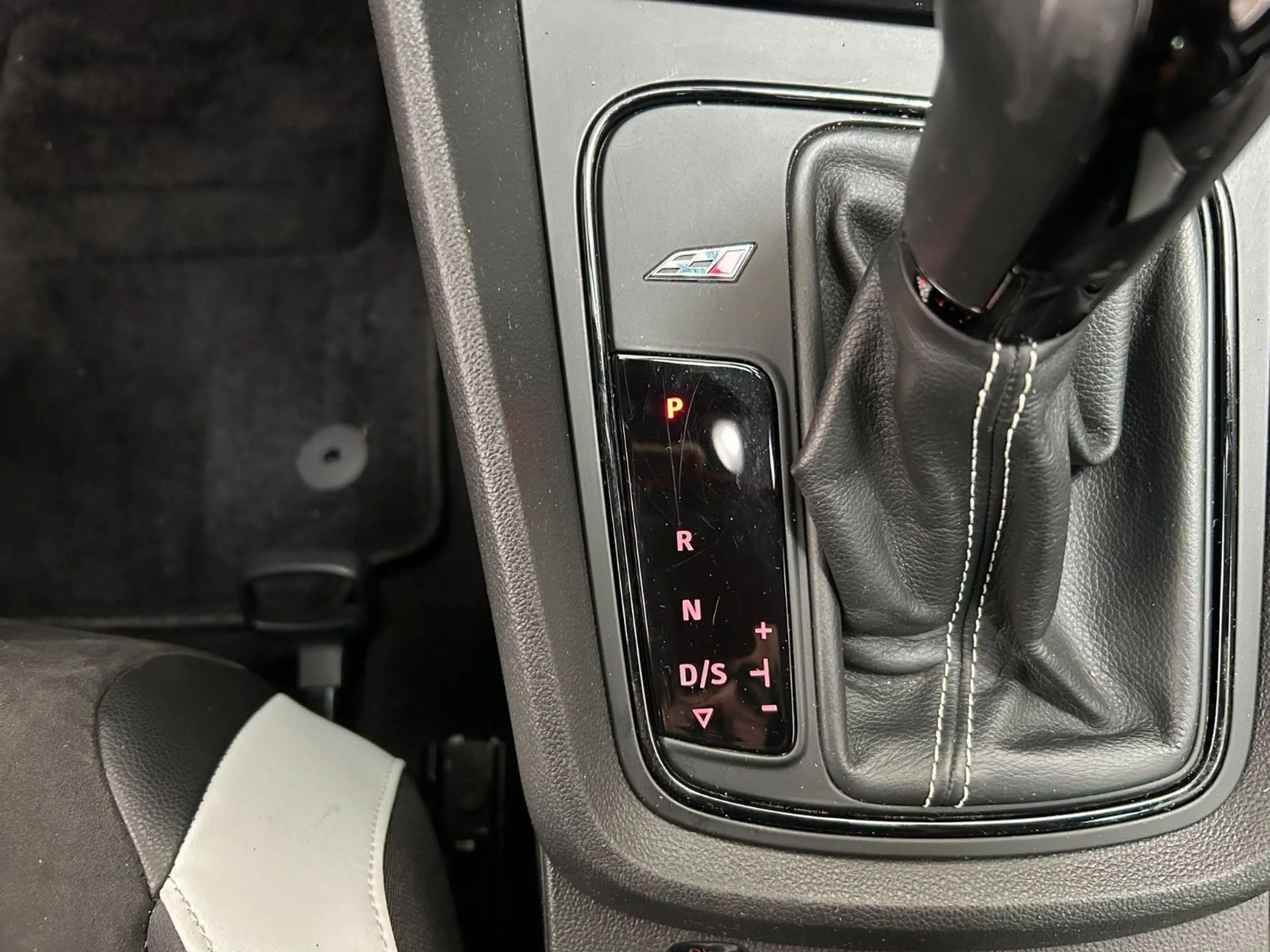 SEAT Leon SC Cupra 280 DSG Navi Alcantara Sound — photo 13