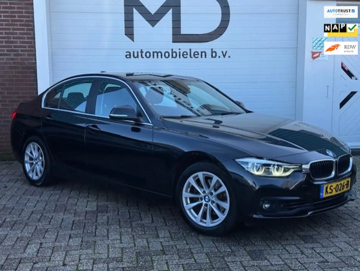 BMW 330 3-serie 330e Centennial Executive - Dealer onderho Schwarz - 1